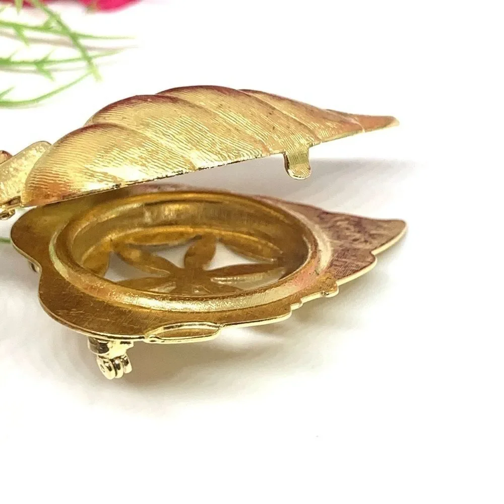 VINTAGE⚜️AVON Locket Keepsake Leaf Brooch